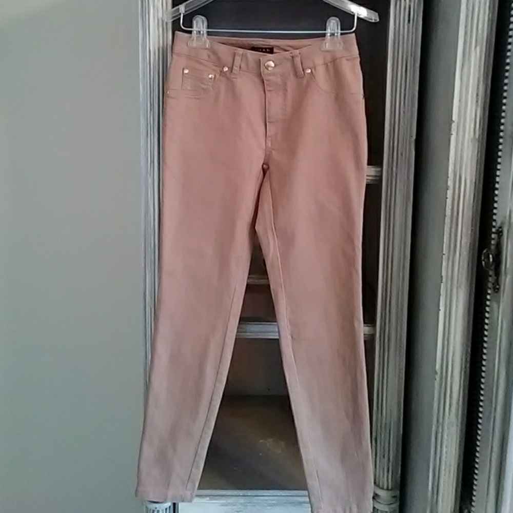 IMAN Jeans